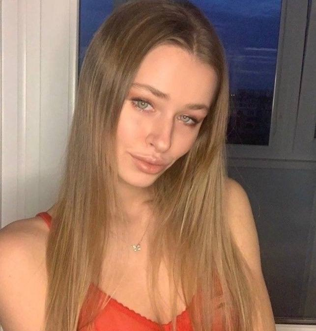 Лада привлекальеная девушка из Молодогвардейска цена от 3000 руб