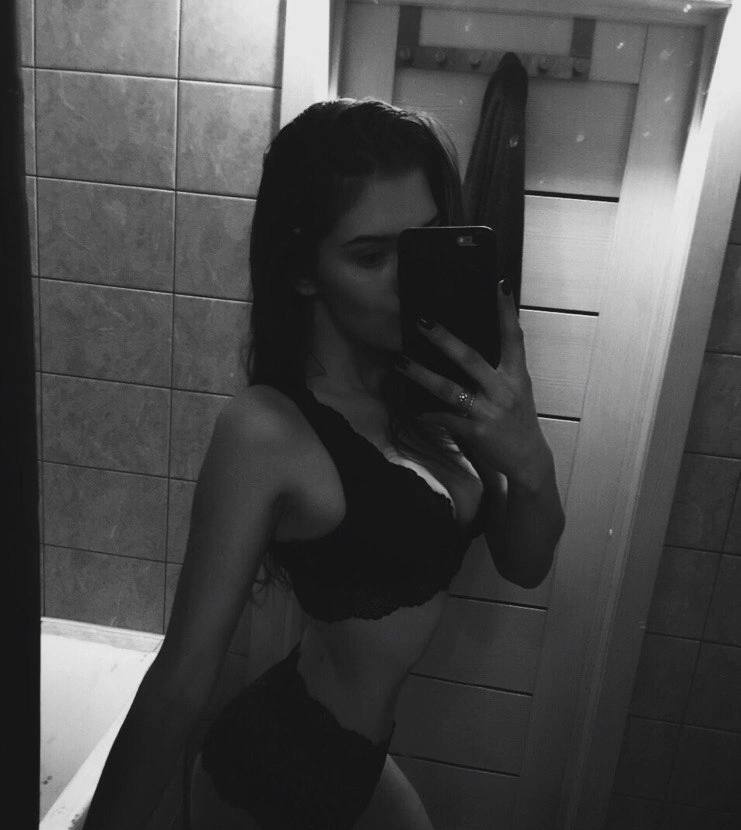 Настя привлекальеная девушка из Молодогвардейска цена от 5000 руб