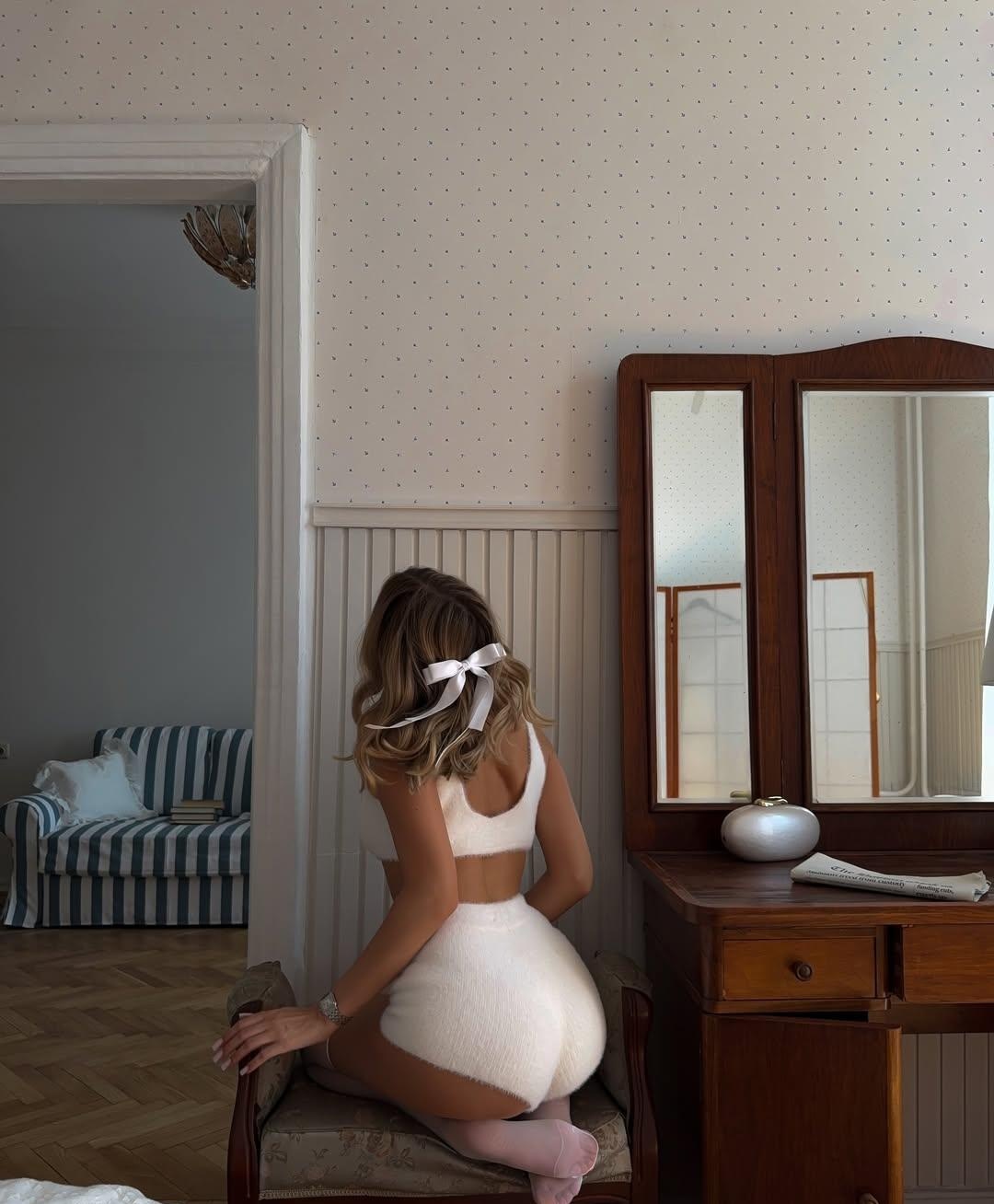 Алиса привлекальеная девушка из Молодогвардейска цена от 7000 руб