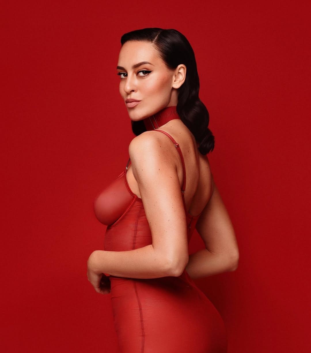 Диана привлекальеная девушка из Молодогвардейска цена от 7000 руб