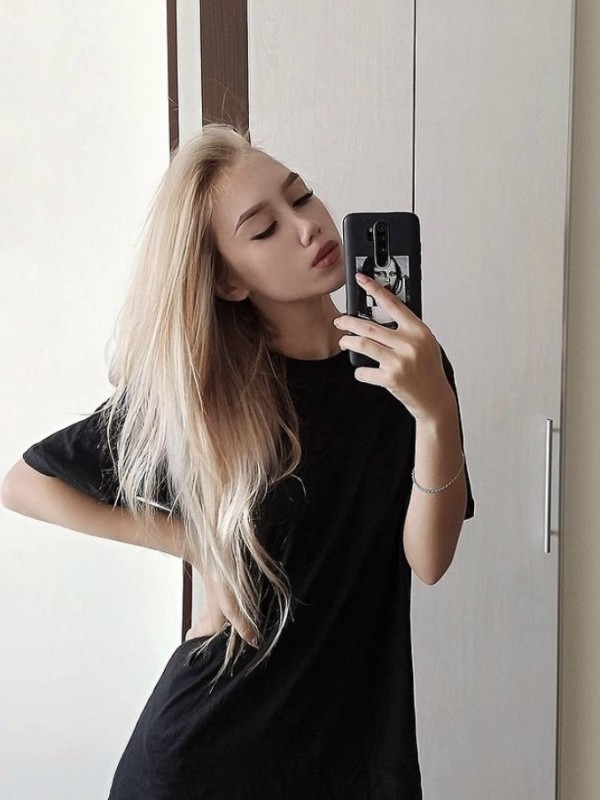 🎥 Тонечка привлекательная девушка из Молодогвардейска цена от 3500 руб