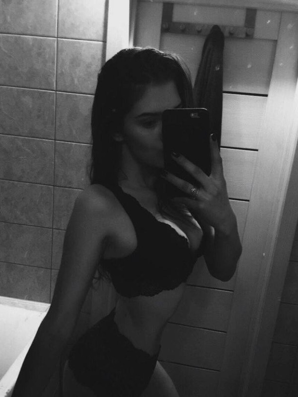 Настя привлекательная девушка из Молодогвардейска цена от 5000 руб